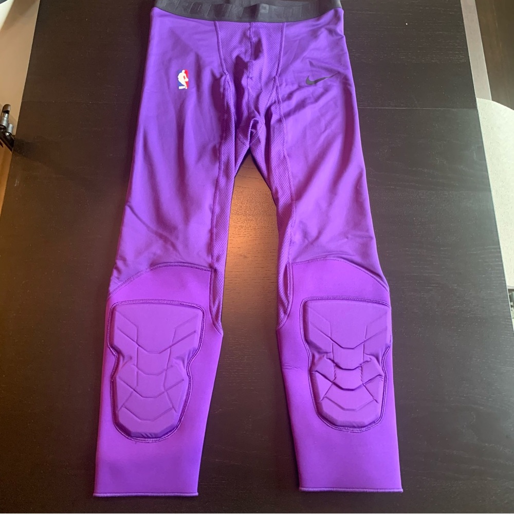 Nike NBA Pro Hyperstrong 3/4 Padded Tights Pants Size Mens XL-T AA0755 504 New